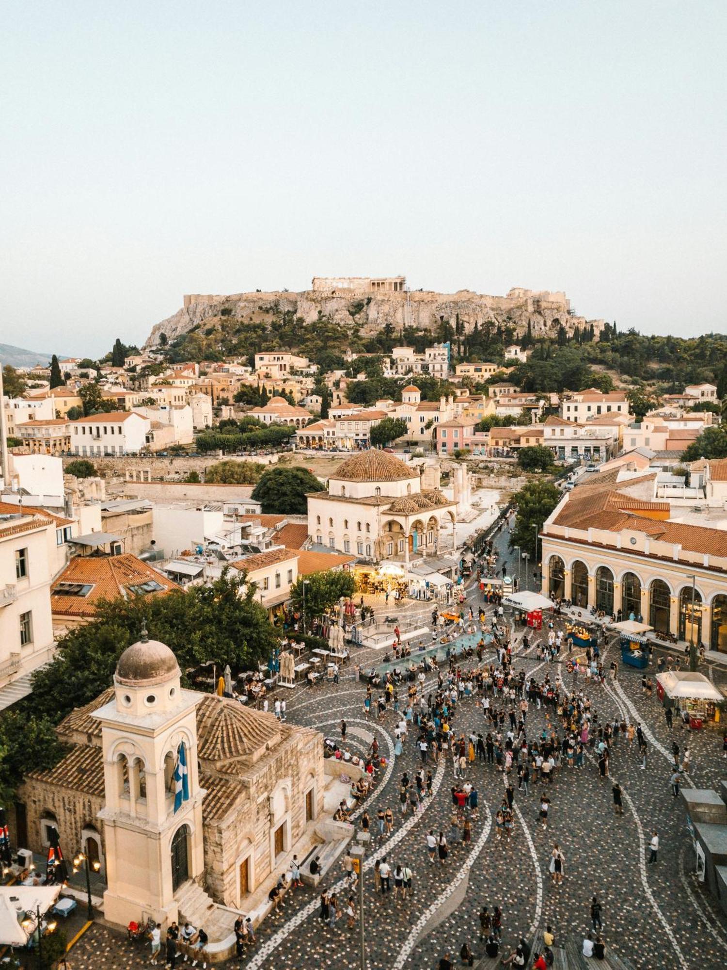 MÔSS - Monastiraki Square Suite Atene Esterno foto